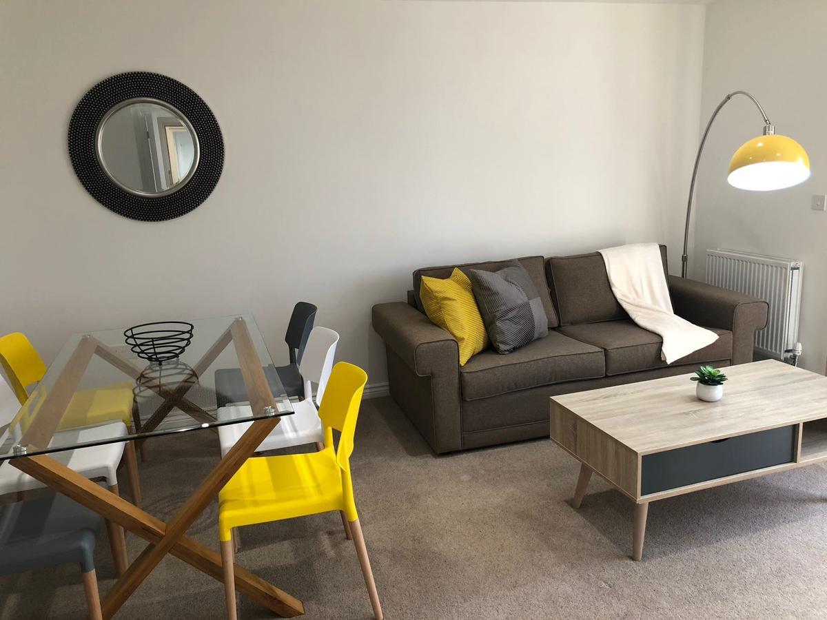 Hertford Serviced Apartments Ware Eksteriør billede