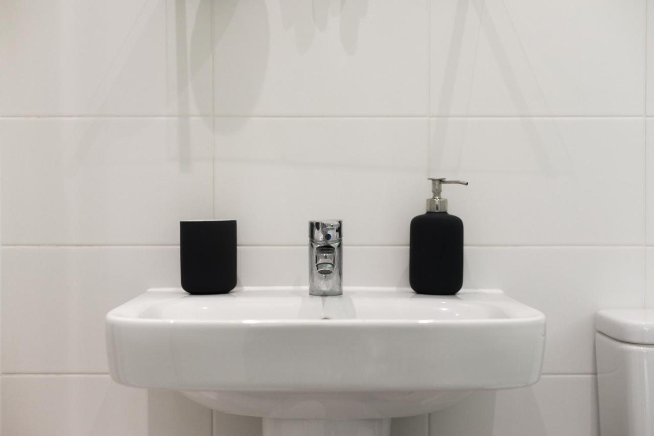 Hertford Serviced Apartments Ware Eksteriør billede